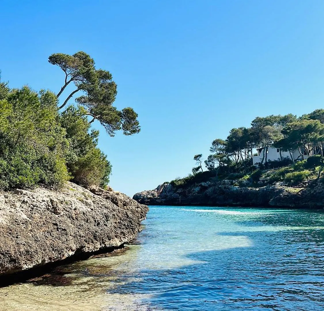 Schoenes Reihenhaus Mit Pool Porto Petro  Spain